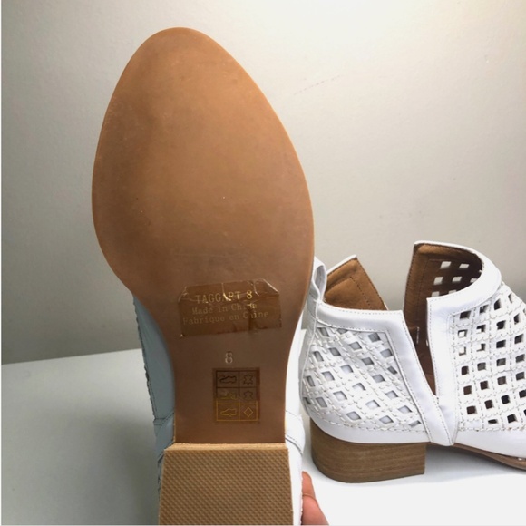 Jeffrey Campbell Cutout Taggart Booties | White Leather | - Picture 10 of 16
